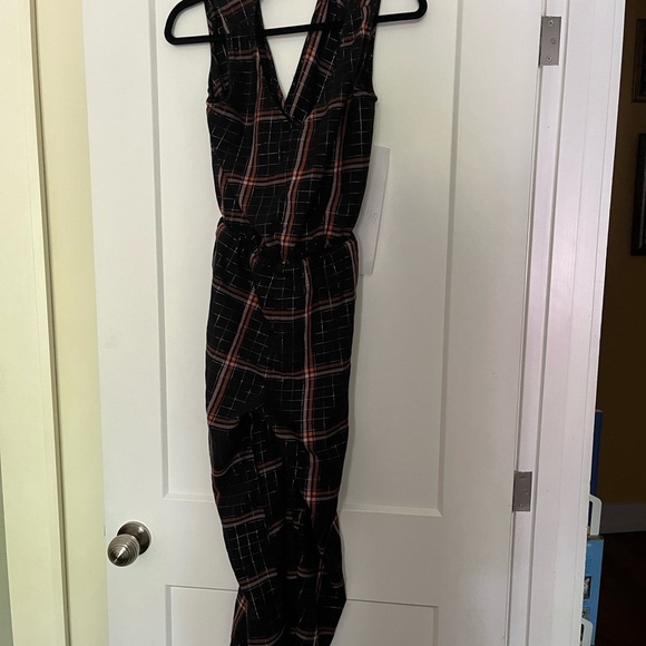 Lovely chequered jumpsuit with fine metallic thread - Picture 8 of 13